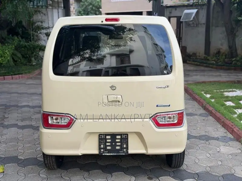 Suzuki Wagon R FX Hybrid-4 Way-Hud 2024