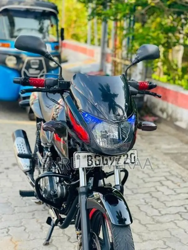 Bajaj Pulsar 150 2018