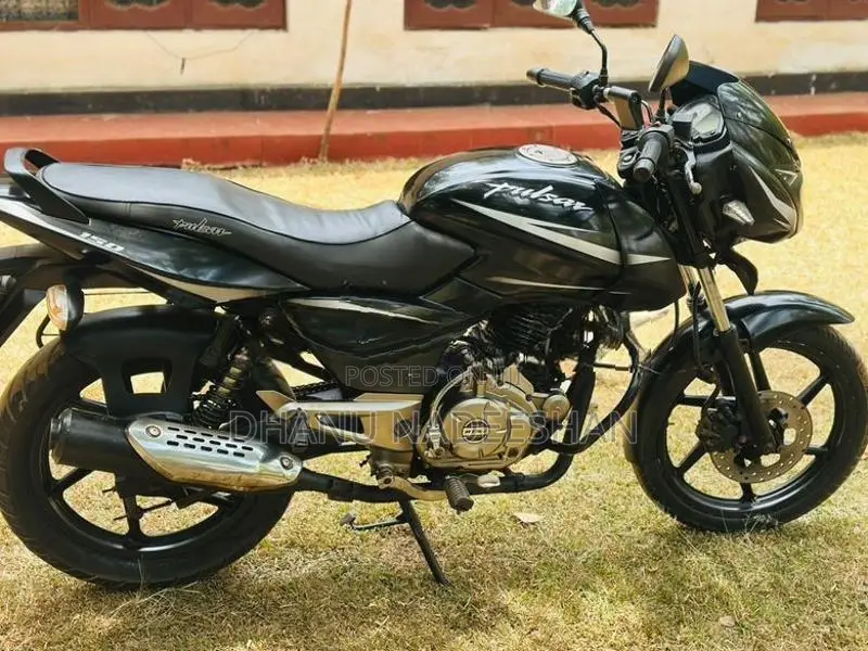 Bajaj Pulsar 150 2016