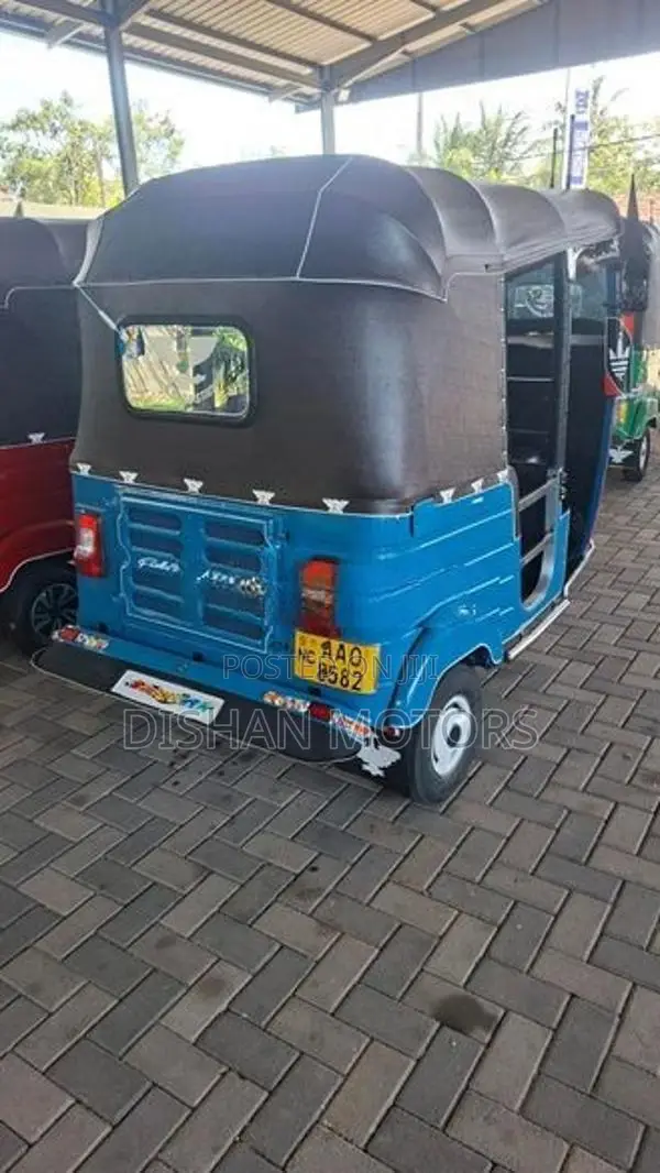 Bajaj RE 4 Stroke 2014