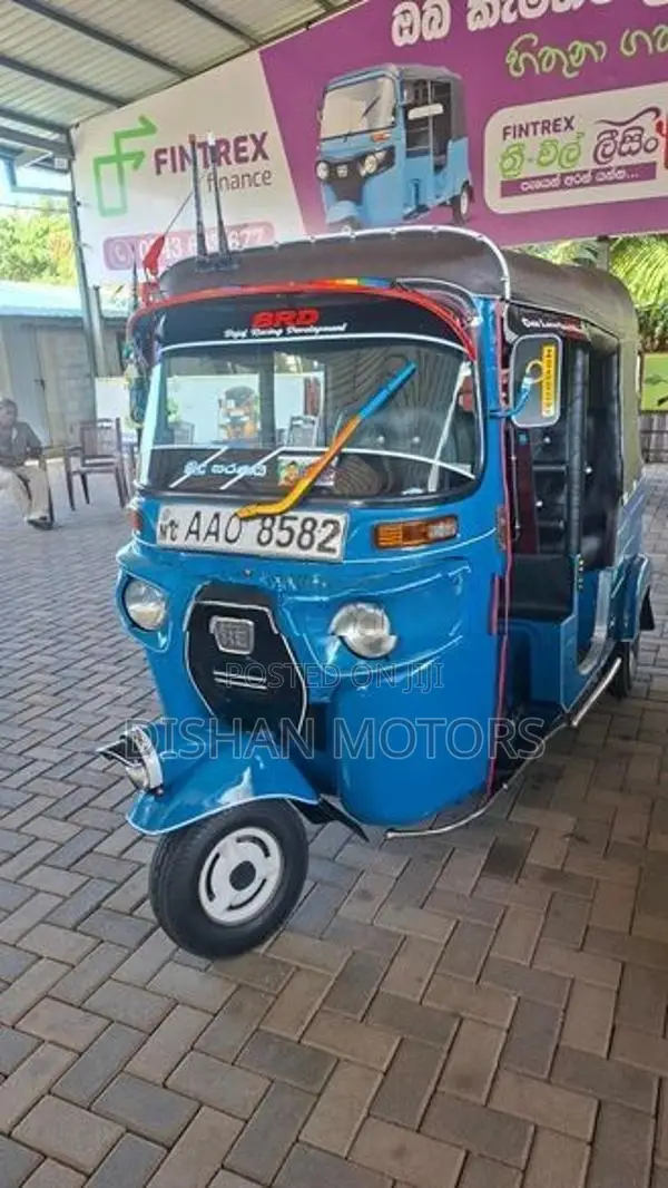 Bajaj RE 4 Stroke 2014