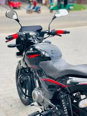 Bajaj Pulsar 150 2017