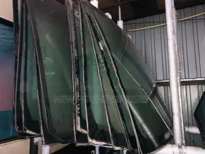 Toyota Vitz KSP90 Windscreen Front