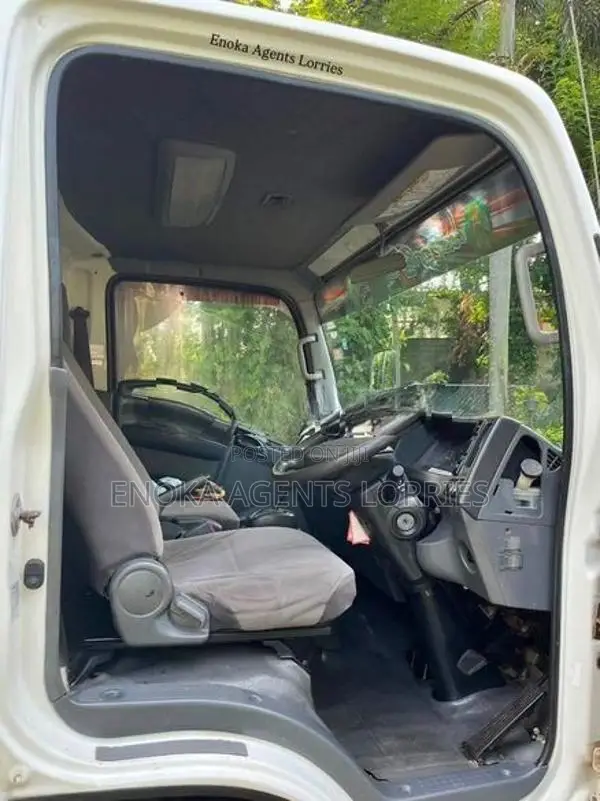 Isuzu Elf 14½ Freezer Lorry 2014