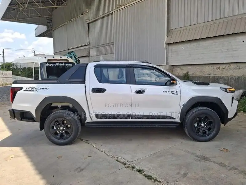 Toyota Hilux Travo Overland Plus 2026
