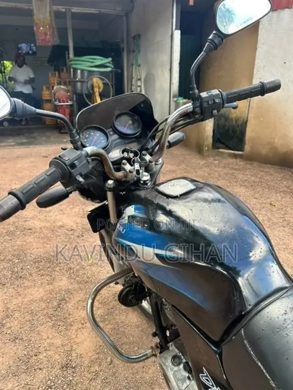Bajaj Discover 125 M 2006