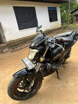 Yamaha FZ S 2012