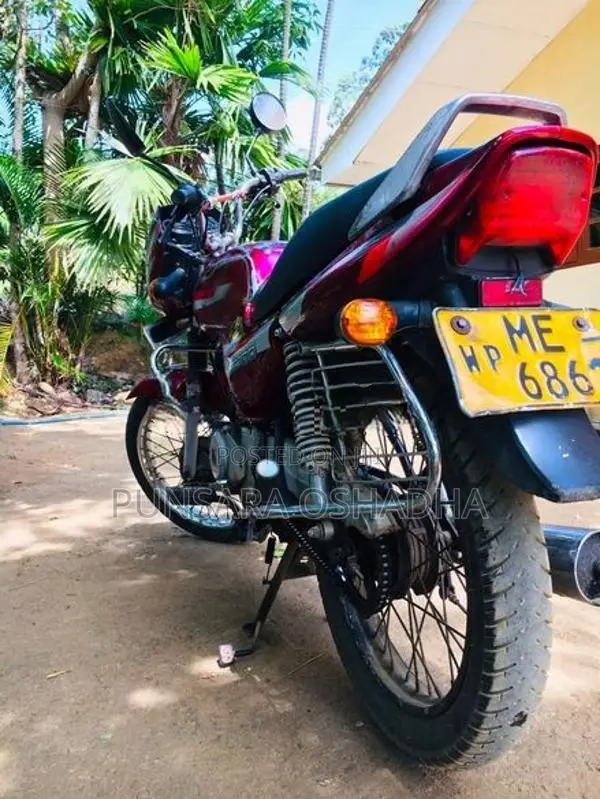 Bajaj CT100 2005