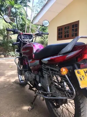 Bajaj CT100 2005