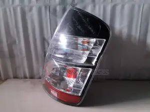 Toyota Prius NHW20 Tail Light RHS