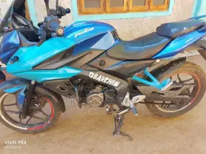 Bajaj Pulsar 150 2015