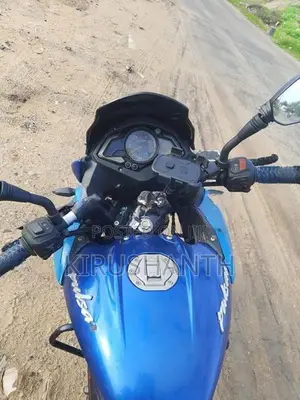 Bajaj Pulsar 150 2015