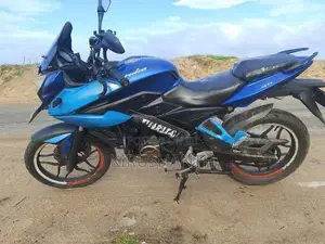 Bajaj Pulsar 150 2015