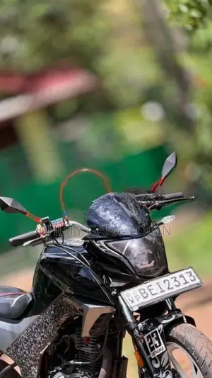 Honda CB Hornet 2016