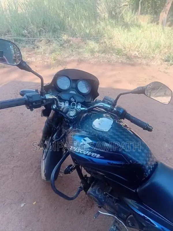 Bajaj Discover 2008