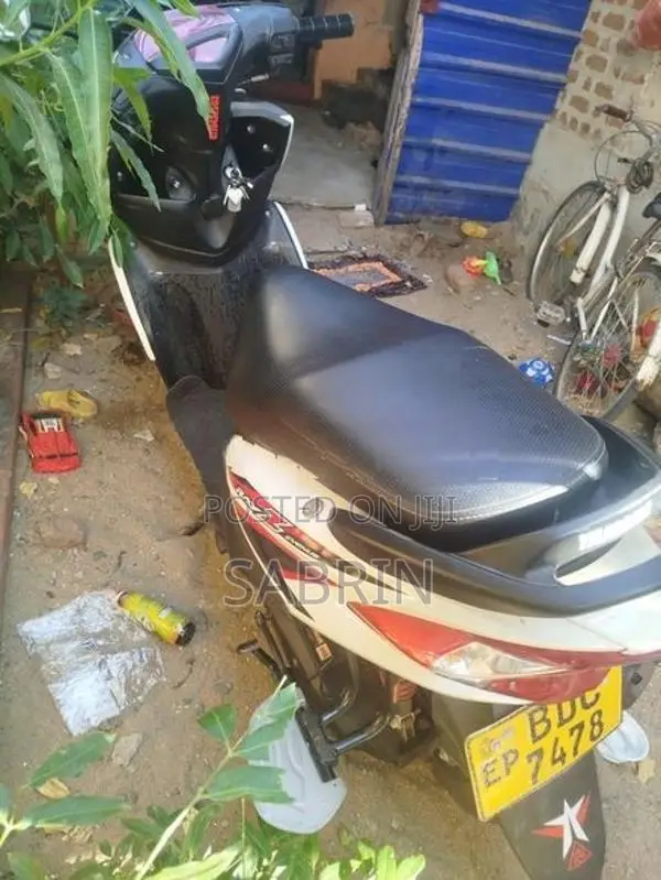 Yamaha RayZR Z 2015