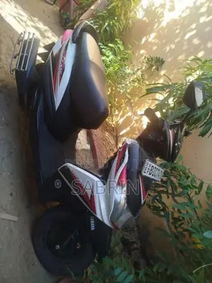 Yamaha RayZR Z 2015