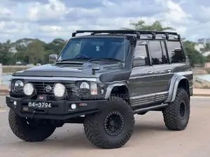 Nissan Patrol Y60 1992
