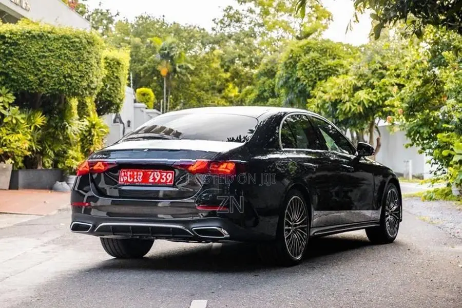Mercedes Benz E350 AMG Premium Plus 2025