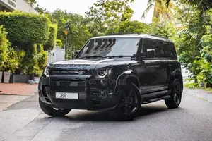 Land Rover Defender P400e HSE X Dynamic 2023