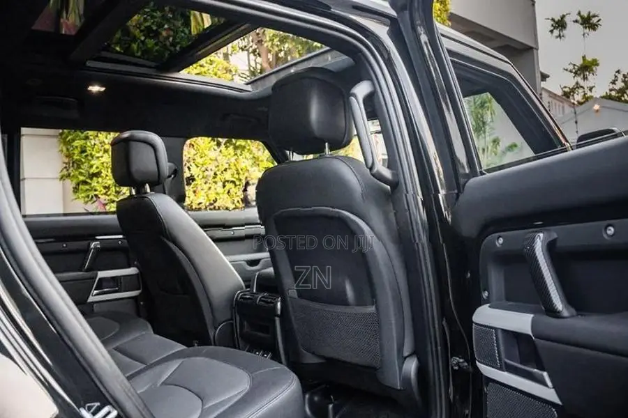 Land Rover Defender P400e HSE X Dynamic 2023
