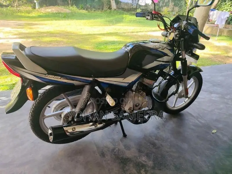 Bajaj CT100 2025