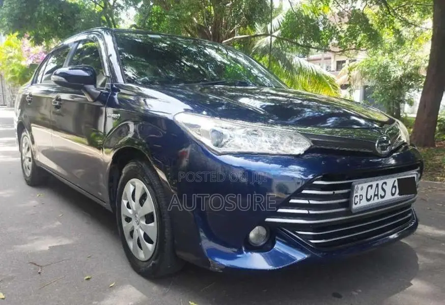 Toyota Axio 2016