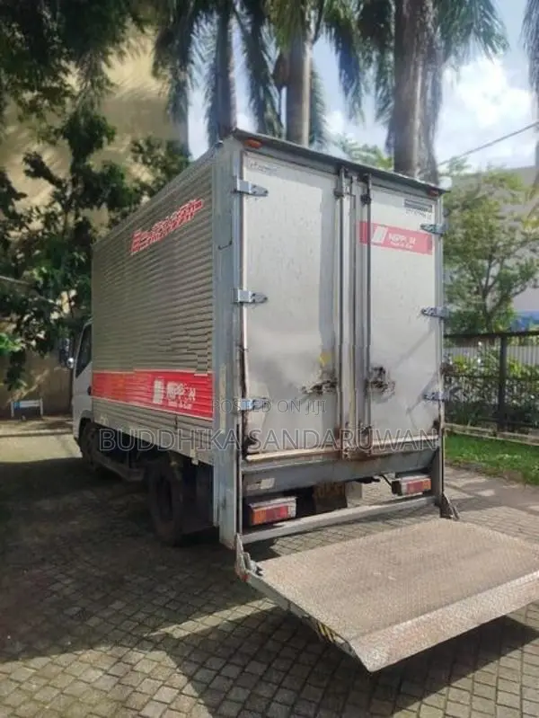 Mitsubishi Canter 2013 2007