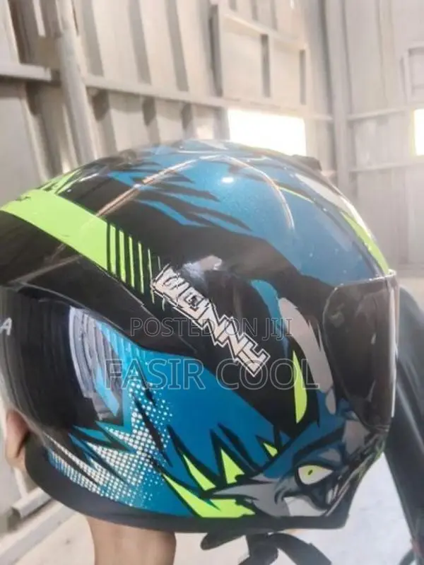 Vega Helmet