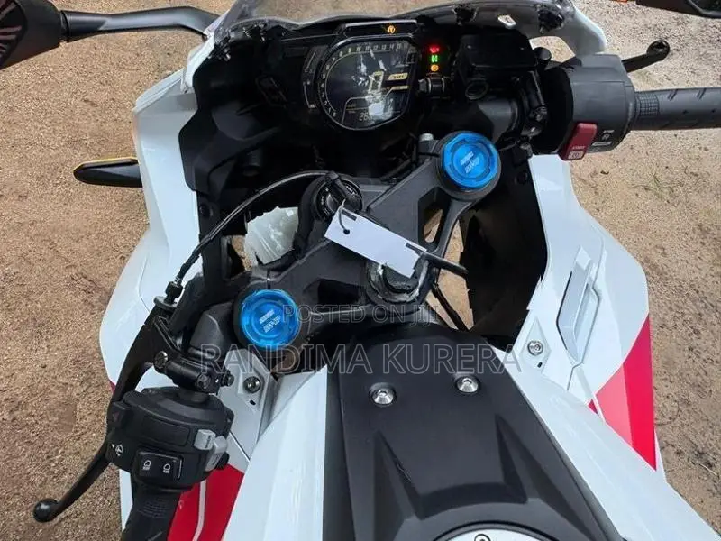 Honda CBR 250RR 2025