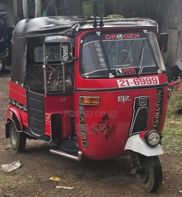 Bajaj RE 1996