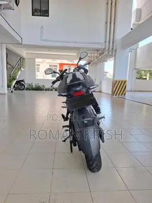 Bajaj Pulsar NS200 2025