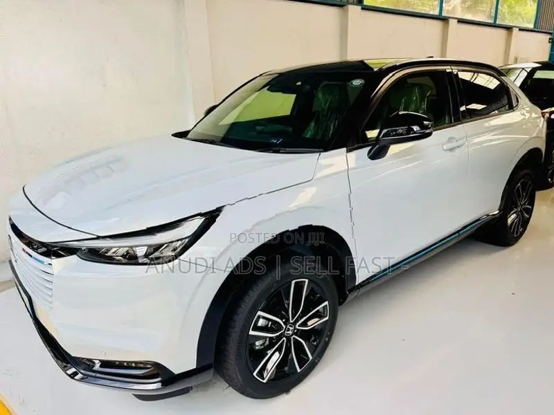 Honda Vezel Z Play 4WAY 10spk BN 2026