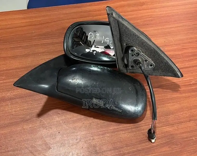 Toyota Carina 190 Side Mirror