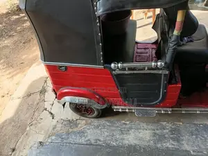 Bajaj RE 2026