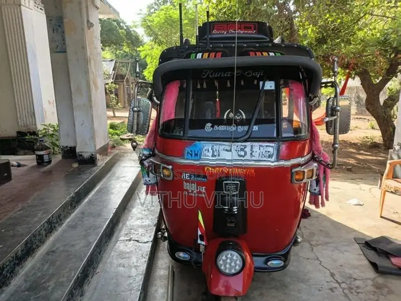 Bajaj RE 2026
