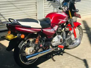 Bajaj CT100 2015