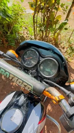 Bajaj CT100 2009