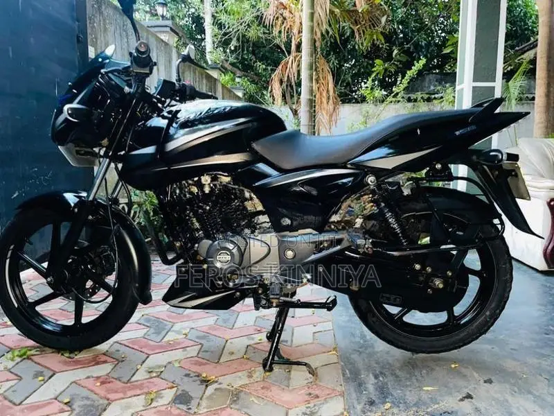 Bajaj Pulsar 150 2020
