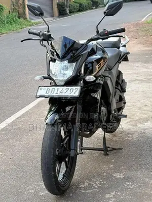 Yamaha FZs V2 2015
