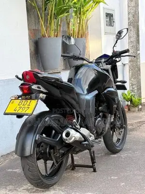 Yamaha FZs V2 2015