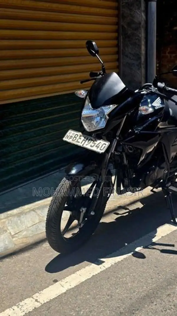 Honda Twister 2016