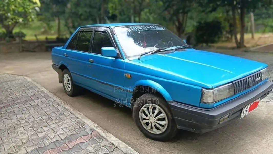 Nissan Sunny HB12 1986