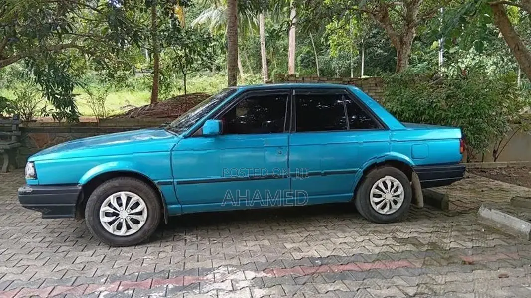 Nissan Sunny HB12 1986