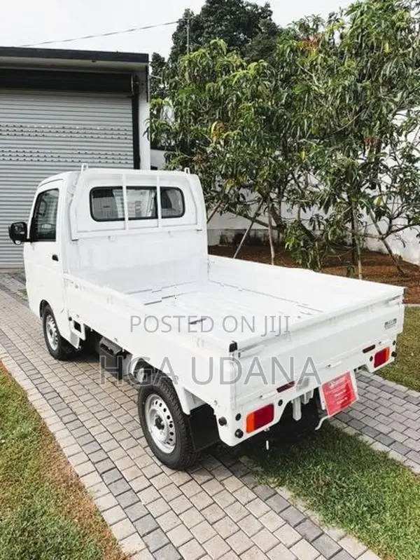 Suzuki Carry Auto 4WD 2025