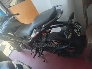Bajaj Pulsar N160 2026