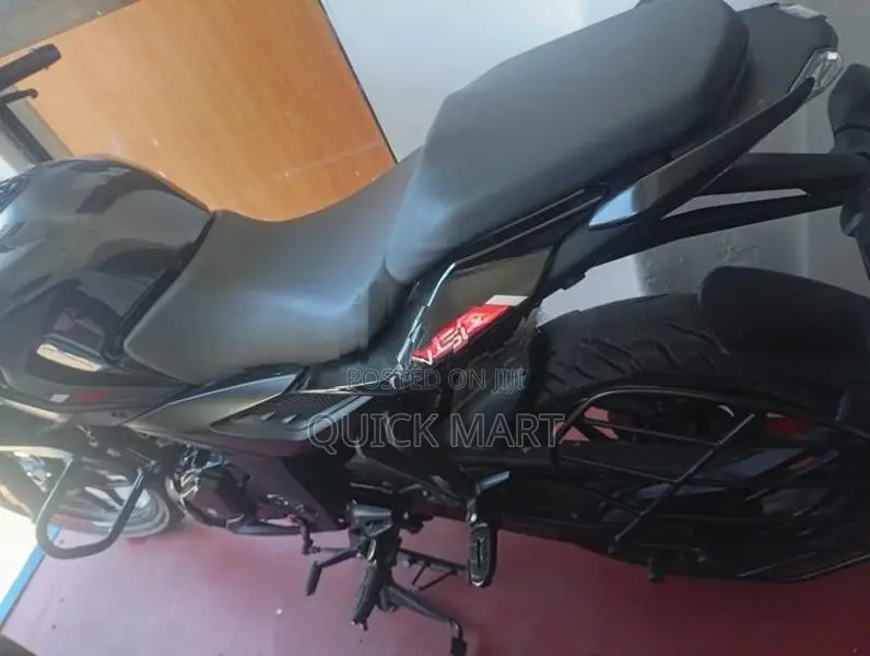 Bajaj Pulsar N160 2026