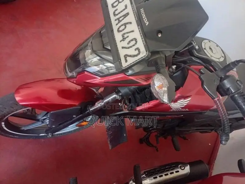 Honda X-Blade 2020