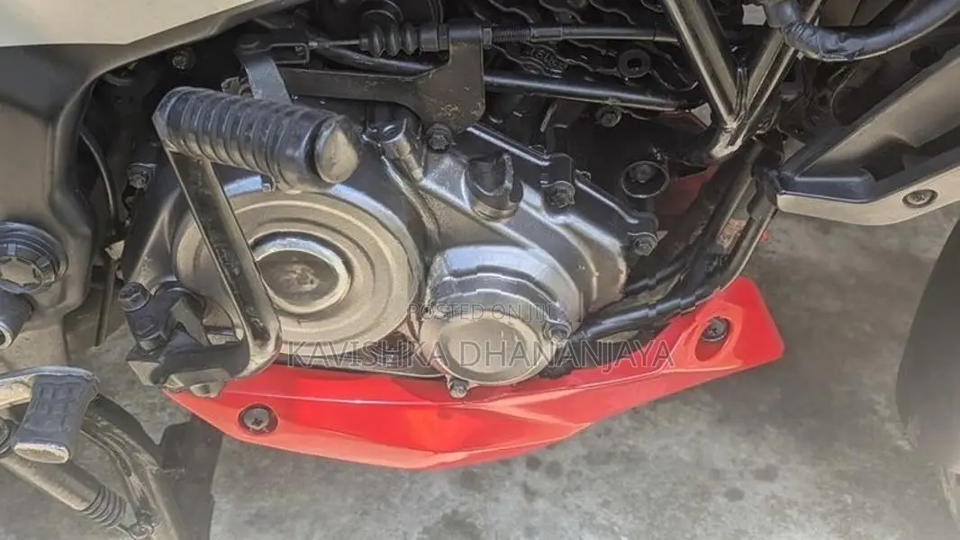 Bajaj Pulsar NS160 2017