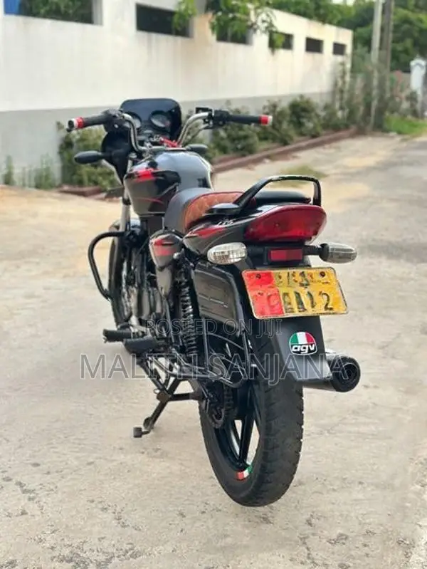 Bajaj Discover 2010